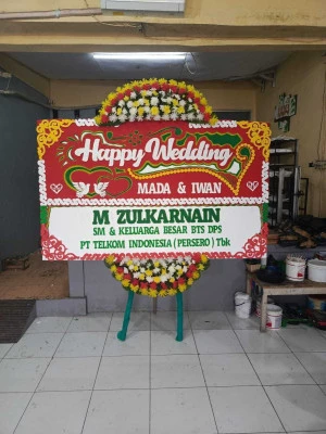 Papan Bunga di Petamburan